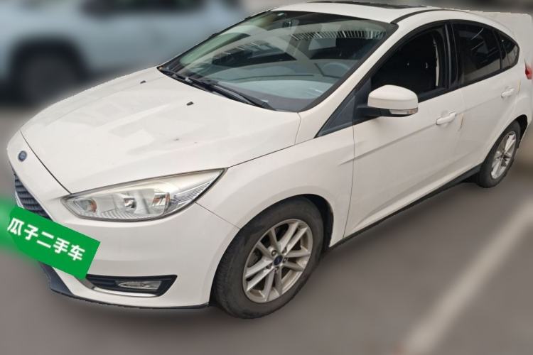 Used Ford Focus 2015 Hatchback EcoBoost 125 Automatic Supreme Style Edition