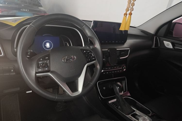 Used Hyundai Tucson 2019 280TGDi Dual-Clutch Two-Wheel Drive Smart Connect Version China VI