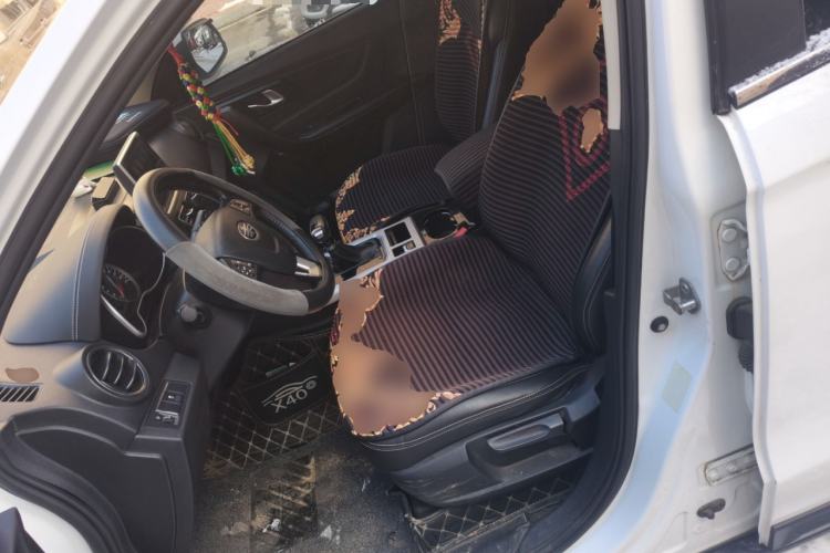 Used Bestune X40 2018 Internet Celebrity Edition 1.6L Automatic Luxury Version