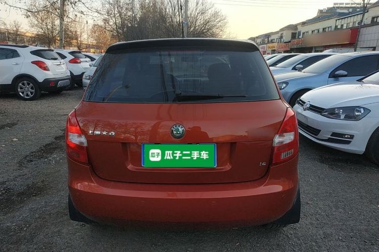 Used Skoda Fabia 2011 1.4L Automatic Crystal Edition