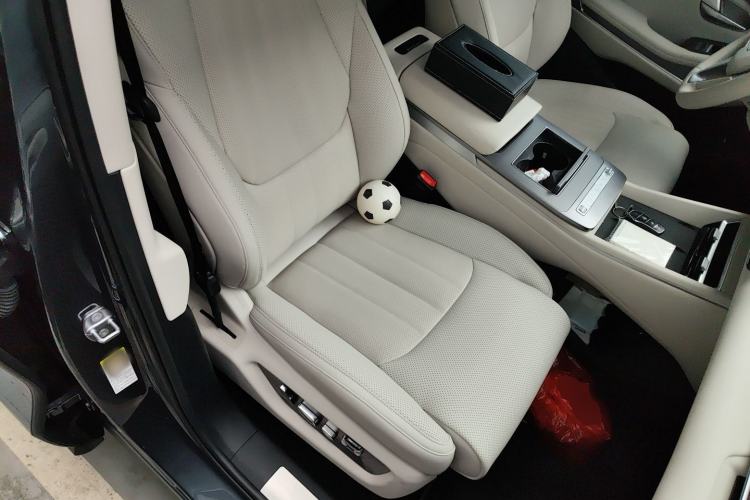 Used BYD Tang L 2025 DM 175KM Drone Player Edition Right Front Seat