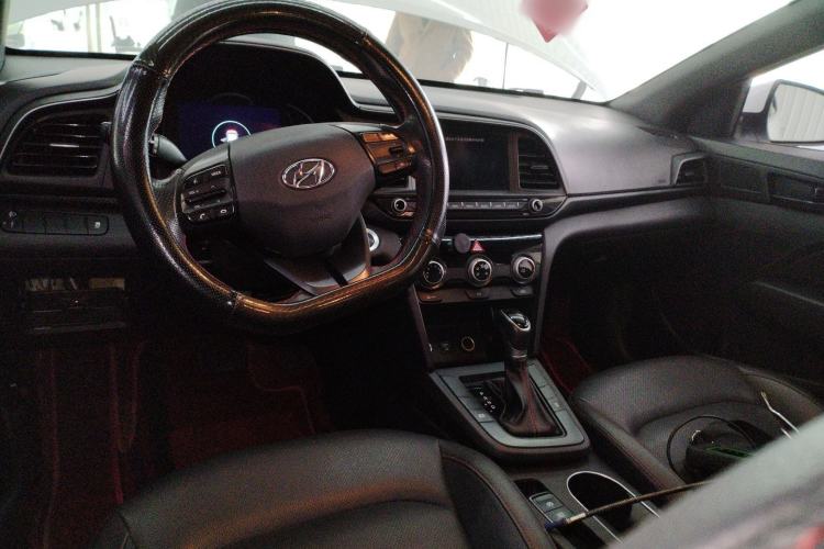 Used Hyundai Elantra (6th Generation / Lingdong) 2019 1.4T Dual-Clutch Xuan Dong · Dynamic Model