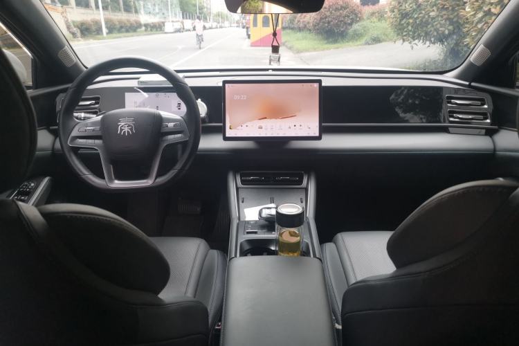 Used BYD Qin L 2025 DM-i Smart Drive 120KM Leading Model