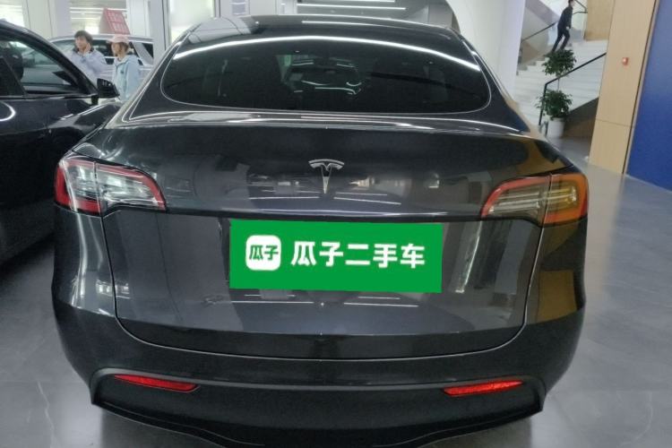 Used Tesla Model Y 2024 Long-Range All-Wheel-Drive Version