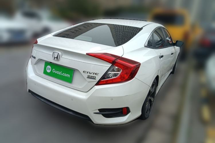 Used Honda Civic 2016 220TURBO CVT Prestige Edition
