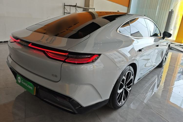 Used Geely Galaxy E8 2025 700 km Long-Range Intelligent Driving Version
