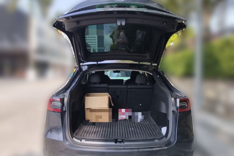 Used Tesla Model Y 2024 Rear-Wheel-Drive Version
