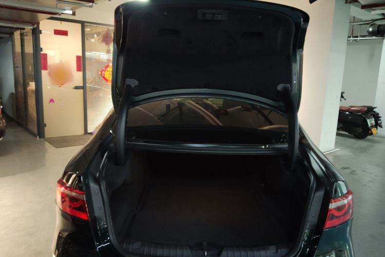 Used Jaguar XFL 2019 XFL 2.0T 250 PS Four-Wheel Drive Luxury Edition
