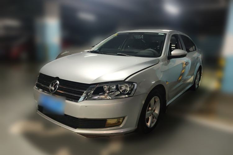 Used Volkswagen Lavida 2013 Revised Classic 1.6L Automatic Fashion Edition