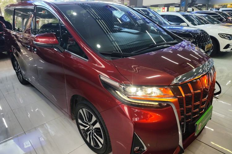 Used Toyota Alphard 2018 Revised Version 3.5L Premium Edition
