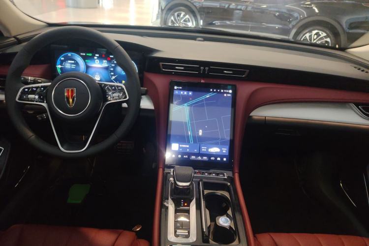 Used Hongqi H5 PHEV 2025 170 Super Hybrid Version Center Console