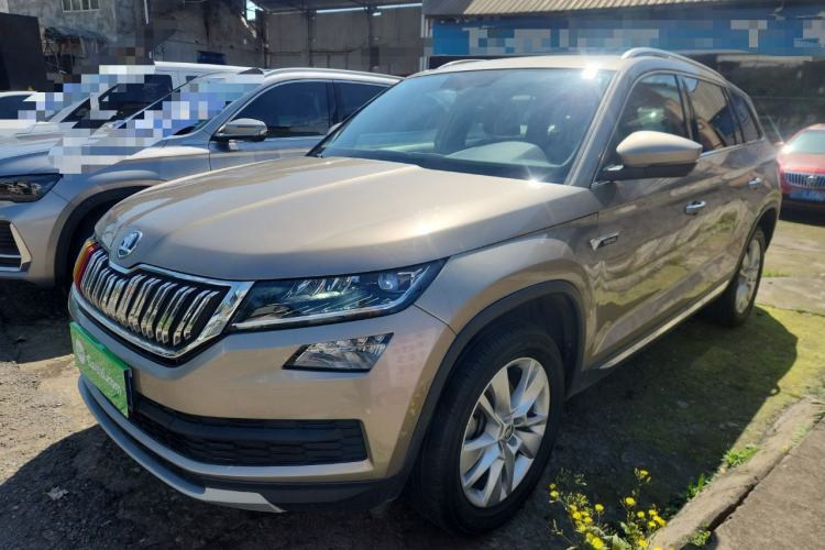 Used Skoda Kodiaq 2018 Facelifted TSI330 5-Seater Two-Wheel-Drive Luxury Enjoyment Edition