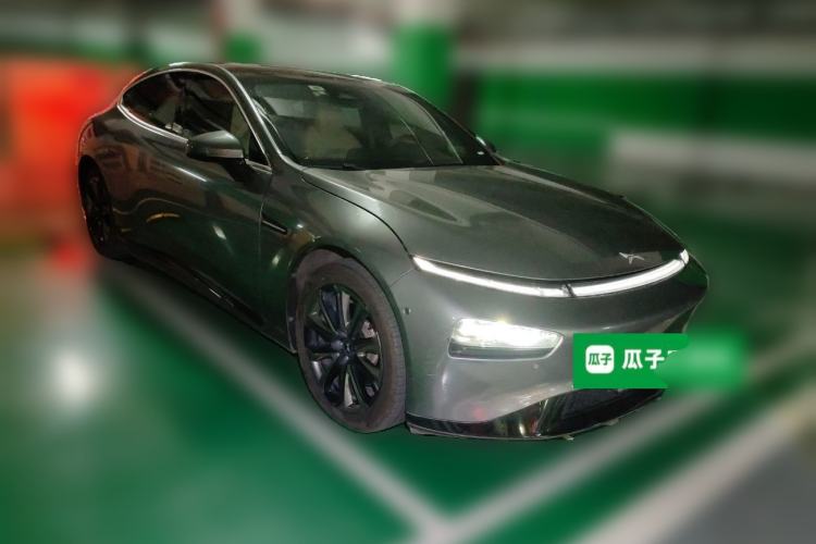 Used XPeng P7 2020 670N Front Right 45 Deg