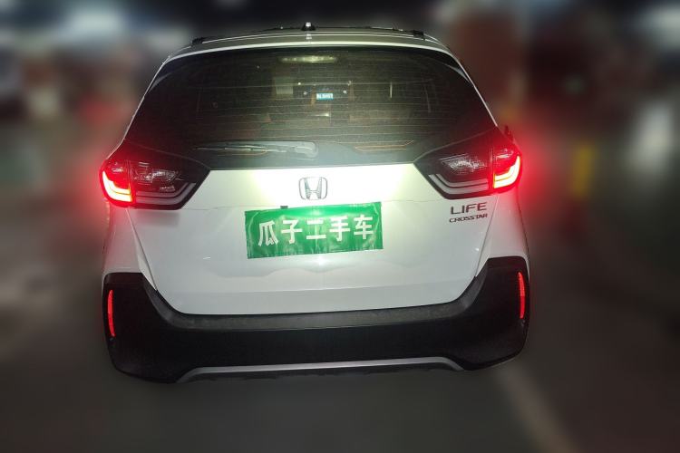 Used Honda LIFE 2021 1.5L CVT CRO-SS Fun Edition
