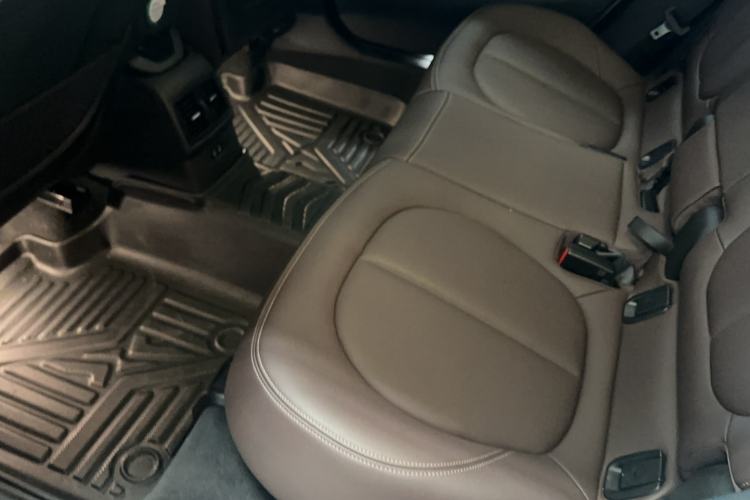 Used BMW X1 2020 sDrive25Li Leading Model Interior 10