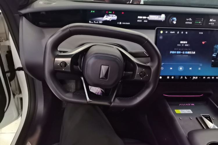 Used Avatr 06 2025 Ultra Pure Electric Edition Steering Wheel