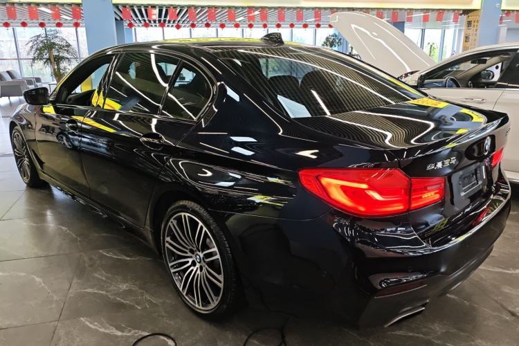 Used BMW 5 Series 2019 530Li Luxury Edition M Sport Package
