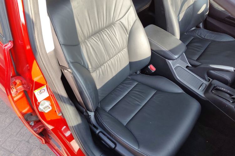 Used Honda Civic 2012 1.8L automatic luxury edition