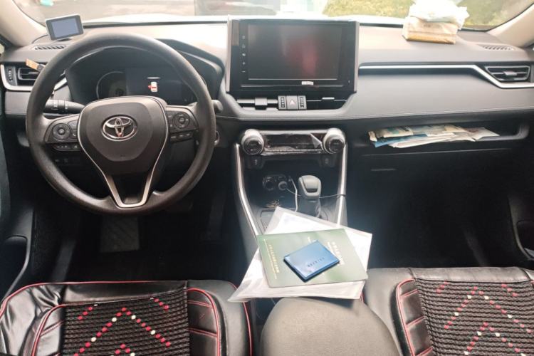 Used Toyota RAV4 2020 2.0L CVT Two-Wheel Drive Fashion Edition