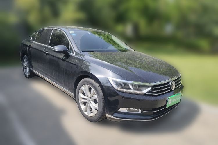 Used Volkswagen Magotan 2018 Facelift 330TSI DSG Luxury Model
