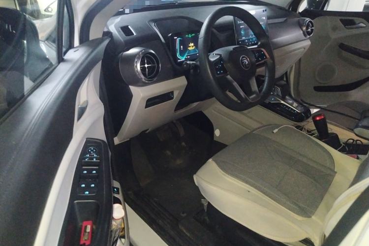 Used BYD Yuan Pro 2021 401 km Luxury Version Driver Seat