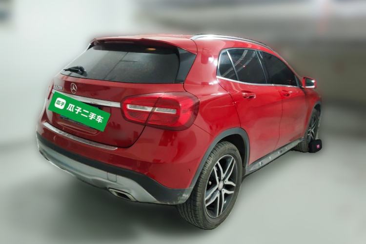 Used Mercedes-Benz GLA 2016 GLA 200 Fashion Model Rear Right 45 Deg