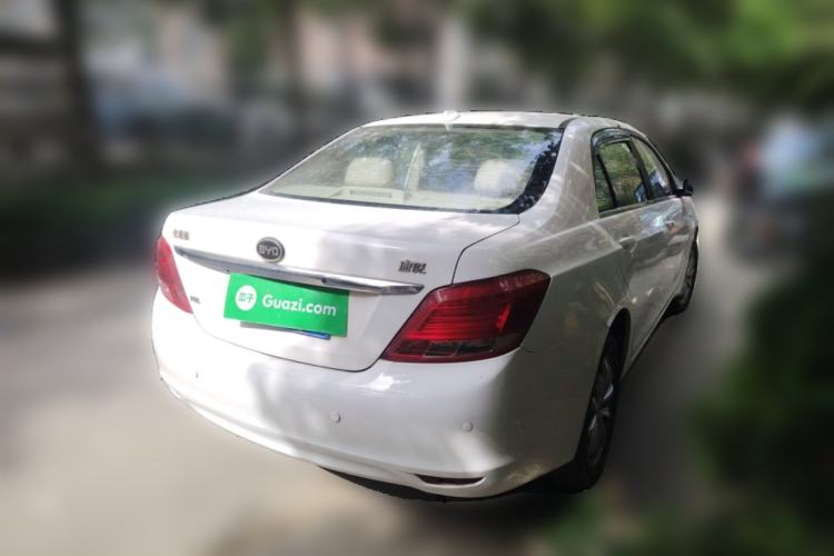 Used BYD Surui 2012 1.5L Manual Luxury Version
