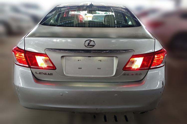 Used Lexus ES 2010 240 Luxury Edition Rear