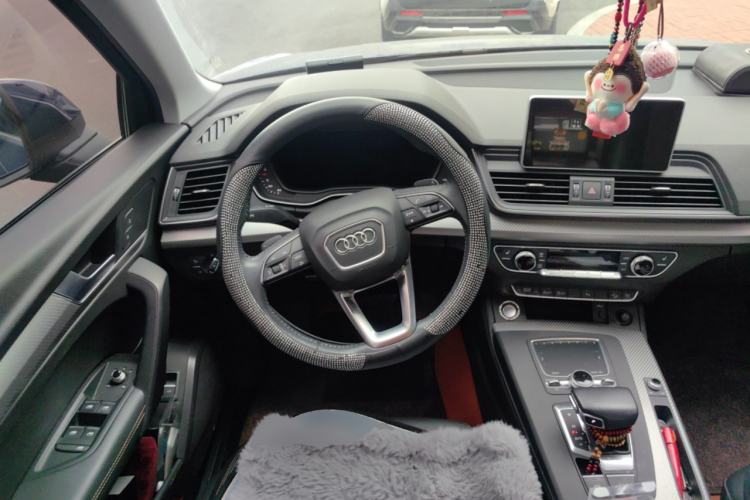 Used Audi Q5L 2018 45 TFSI Prestige Fashion Edition China V Emission Standard
