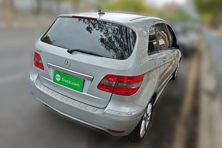 Used Mercedes-Benz B-Class 2009 B 200 Fashion Model Rear Right 45 Deg