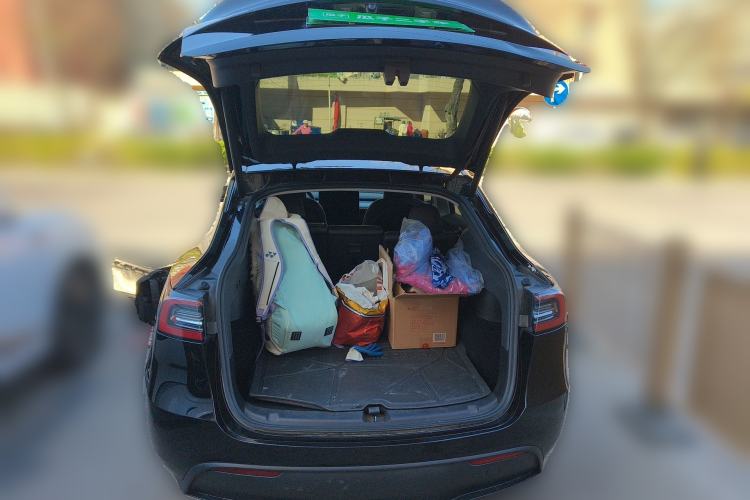 Used Tesla Model Y 2024 Rear-Wheel-Drive Version
