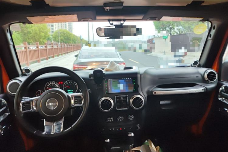 Used Jeep Wrangler 2012 3.6L Sahara Four-Door Edition
