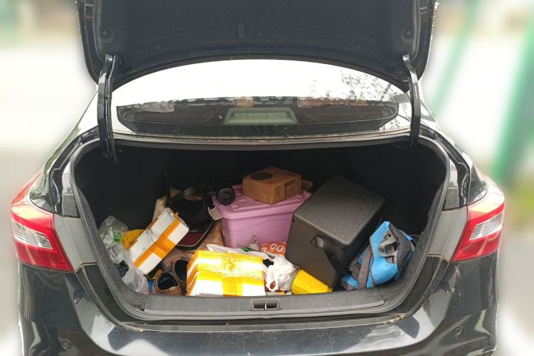 Used Nissan Sylphy 2016 1.6 XL Manual Luxury Edition Trunk