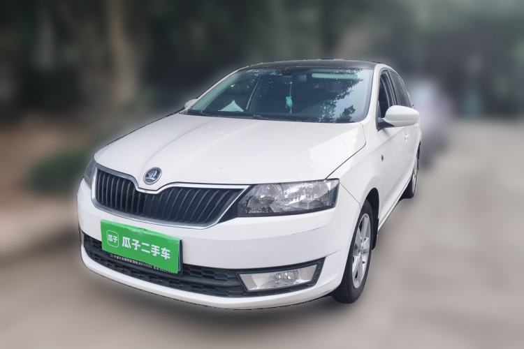 Used Skoda Rapid Spaceback 2016 Revised 1.6L Automatic Chuanxing Version