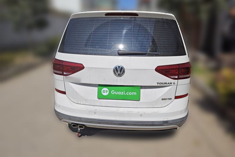 Used Volkswagen Touran 2018 Volkswagen Touran L 280TSI DSG Boundary Edition 7 Seats China VI Standard