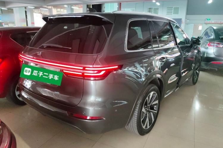 Used Li Auto ONE 2021 Extended-Range 6-Seater Version Rear Right 45 Deg