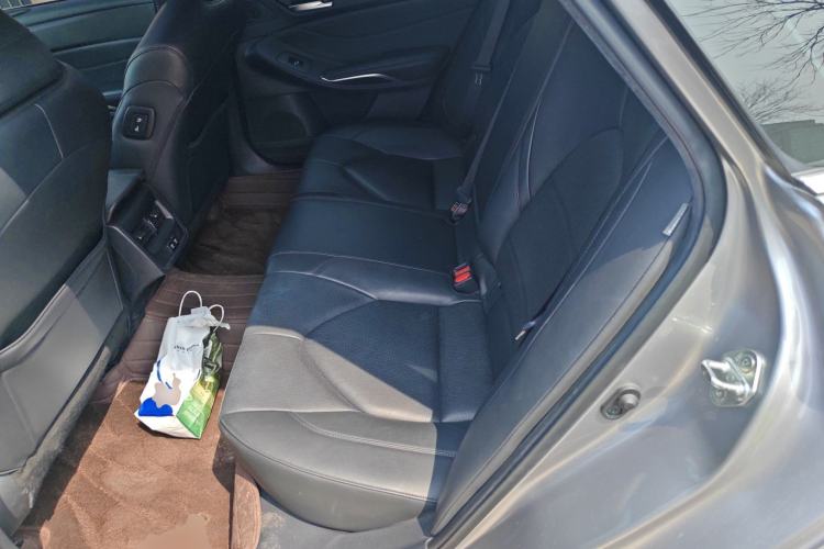 Used Toyota Avalon 2019 2.0L Luxury Edition China VI Standard