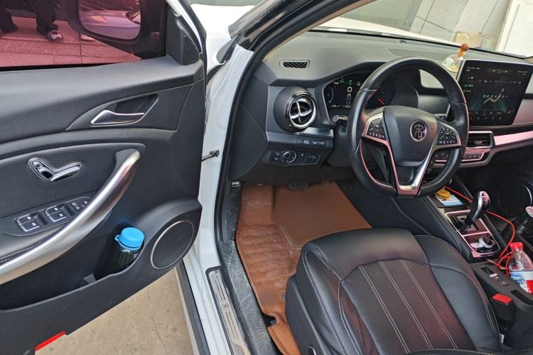 Used BYD Song New Energy 2019 Song DM 1.5TID Smart Connect Sharp Edition Interior 3