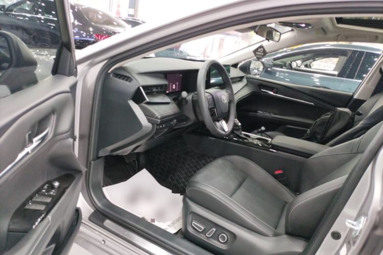 Used Toyota Camry 2024 2.0 GVP Luxury Edition
