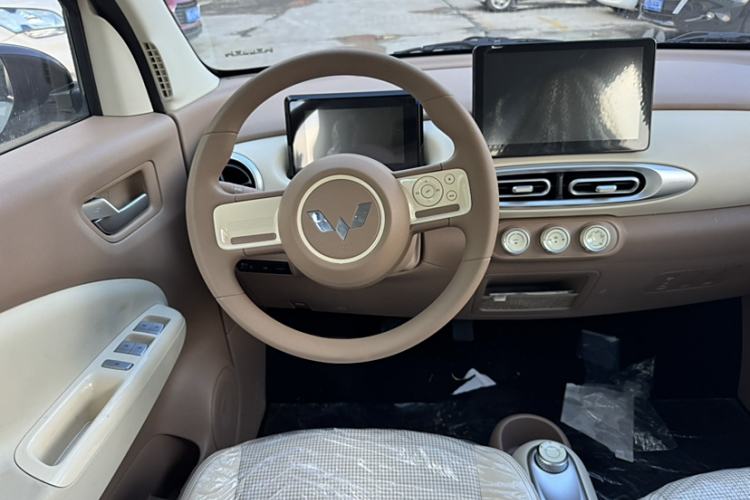 Used Wuling Hongguang MINIEV 2025 Four-Door Version Advanced Edition