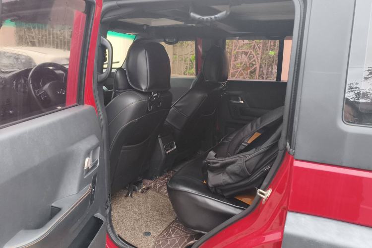 Used BAIC Off-Road BJ40 2016 40L 2.3T Automatic All-Wheel Drive Premium Edition Left Rear Seat