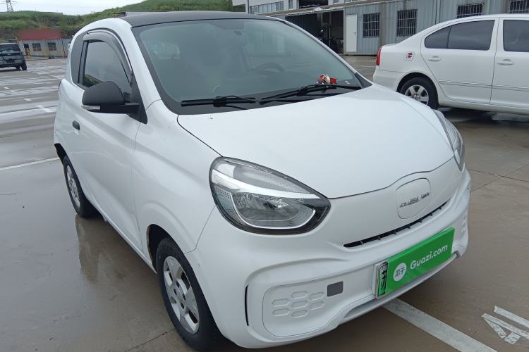 Used Roewe Clever 2021 302 km New Four-Seater Super-Efficient Version Exterior 1