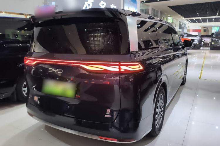 Used BYD Xia 2025 DM-i 1.5T 180km Excellence Model
