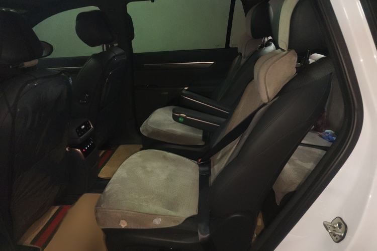 Used Dongfeng eπ eπ008 2024 636Max All-Electric Version 6 Seats