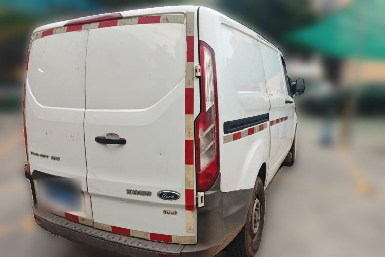Used Ford Transit 2017 2.0T Diesel Van Short Wheelbase Low Roof China IV Standard Rear Right 45 Deg