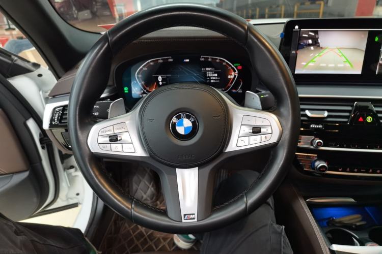 Used BMW 5 Series 2023 Restyled 530Li Leading Edition M Sport Package