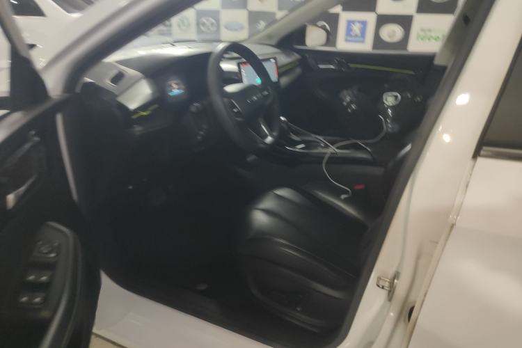 Used Roewe i5 2021 1.5L CVT Diamond Edition Left Front Seat