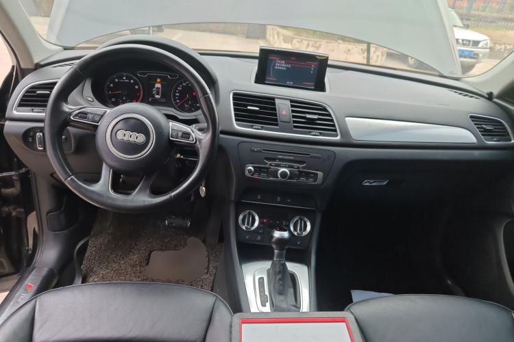 Used Audi Q3 2015 35 TFSI Comfort Model