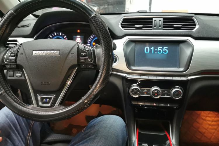 Used Haval H2 2017 Blue Label 1.5T Automatic Two-Wheel Drive Luxury Model
