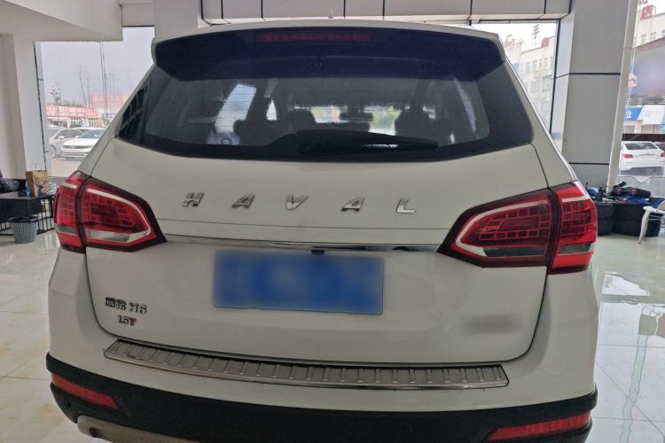 Used Haval H6 2015 Revised Version Sport Edition 1.5T Manual Transmission Two-Wheel Drive Elite Grade
